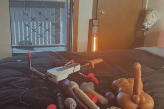 THICK THIGHS SAVES LIVES VIP INCALLS - Image 9